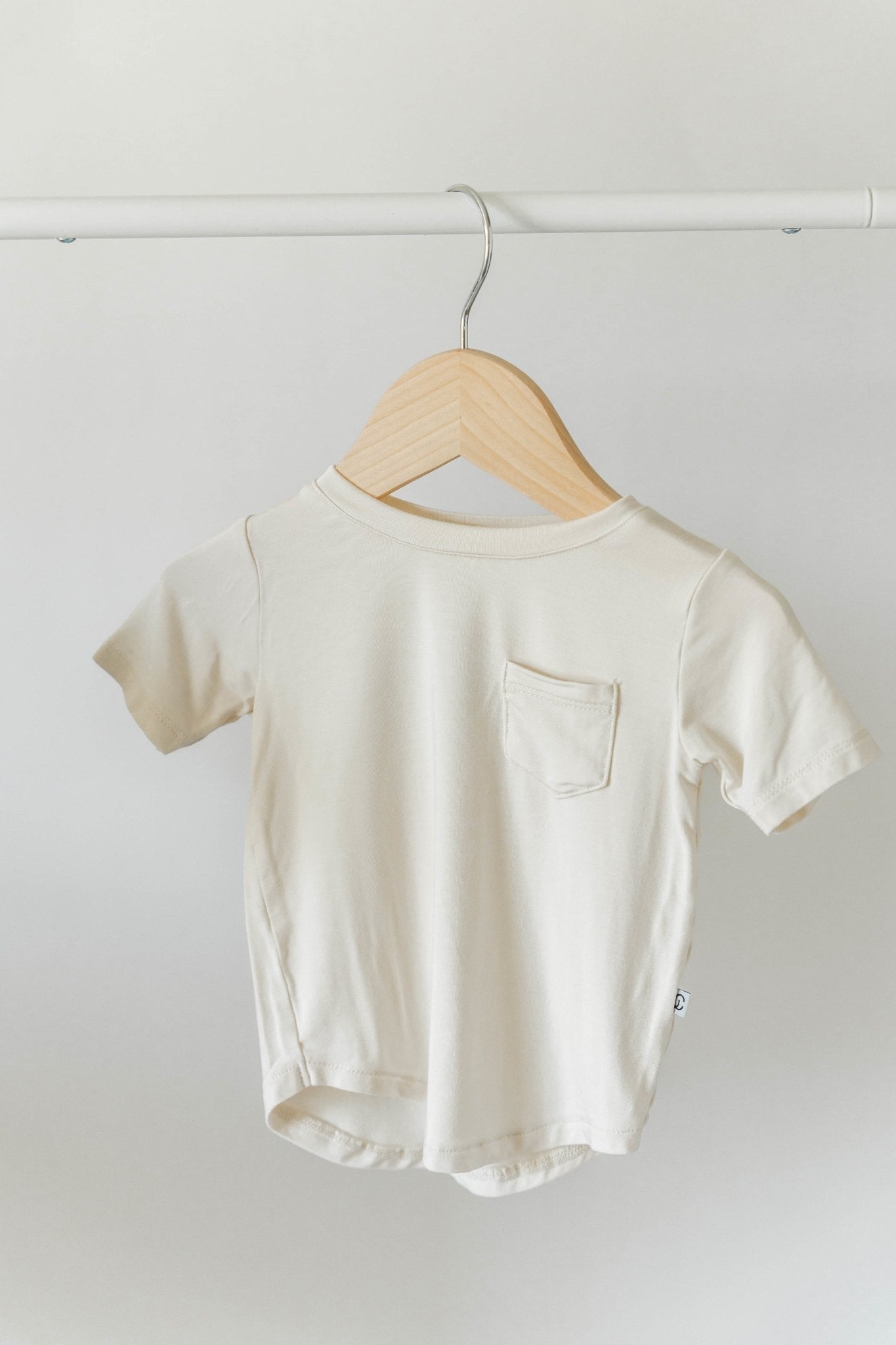 Curved-Hem Pocket Tee - Cream - Jettson Cole