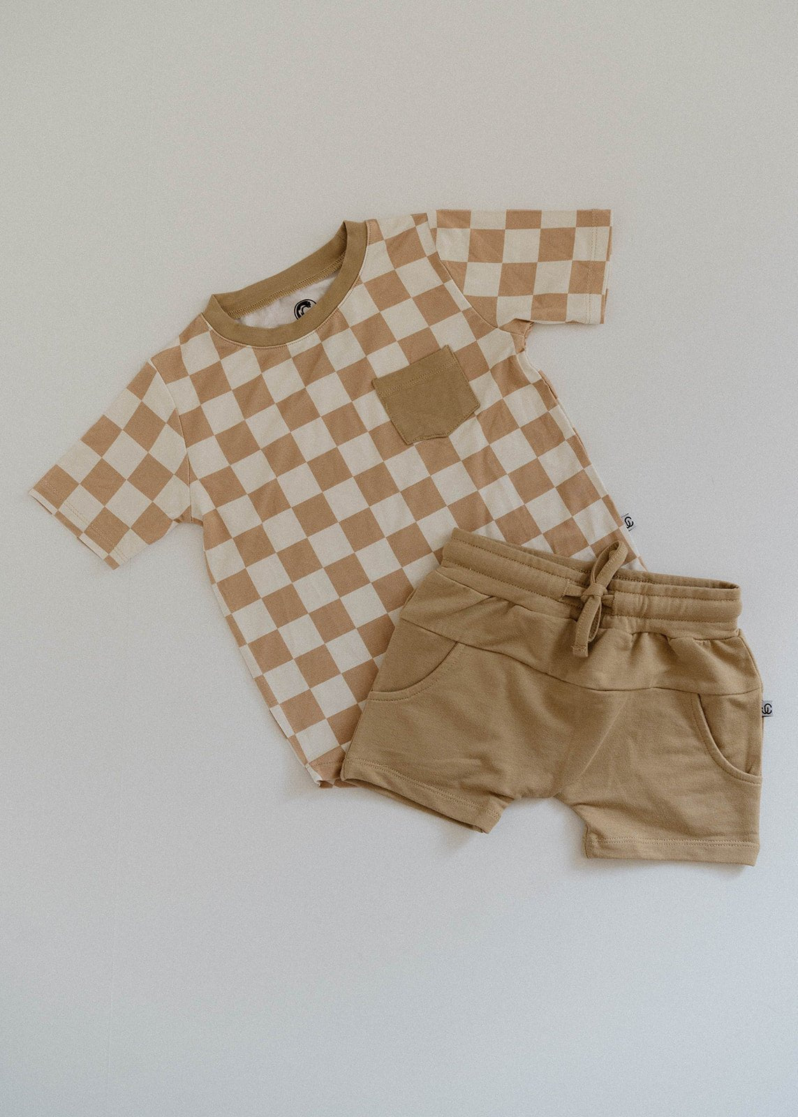Checkered pocket tee- Desert Tan - Jettson Cole