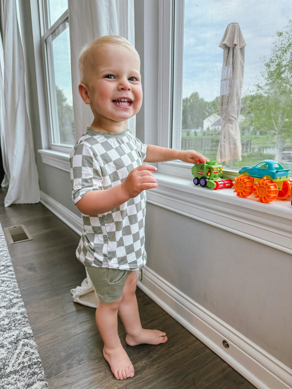 Shorts - Sage - Jettson Cole