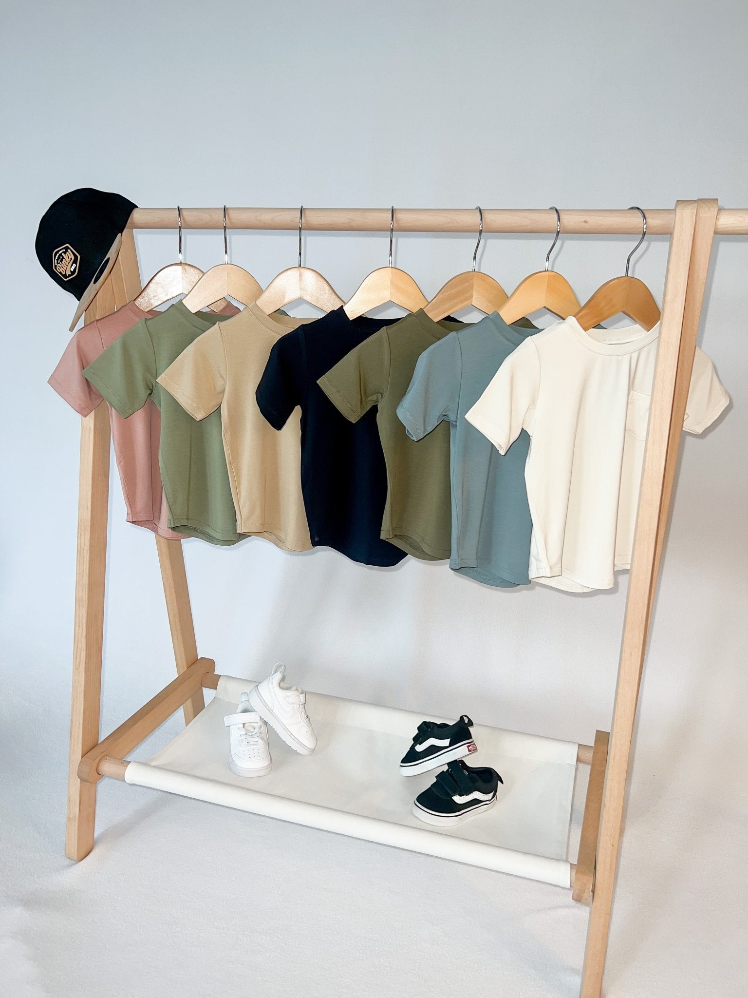 Curved-Hem Pocket Tee - Cream - Jettson Cole